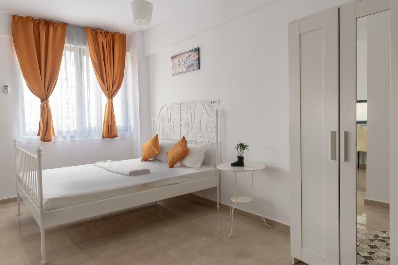 Studio Ambiance , Mamaia Năvodari Екстериор снимка